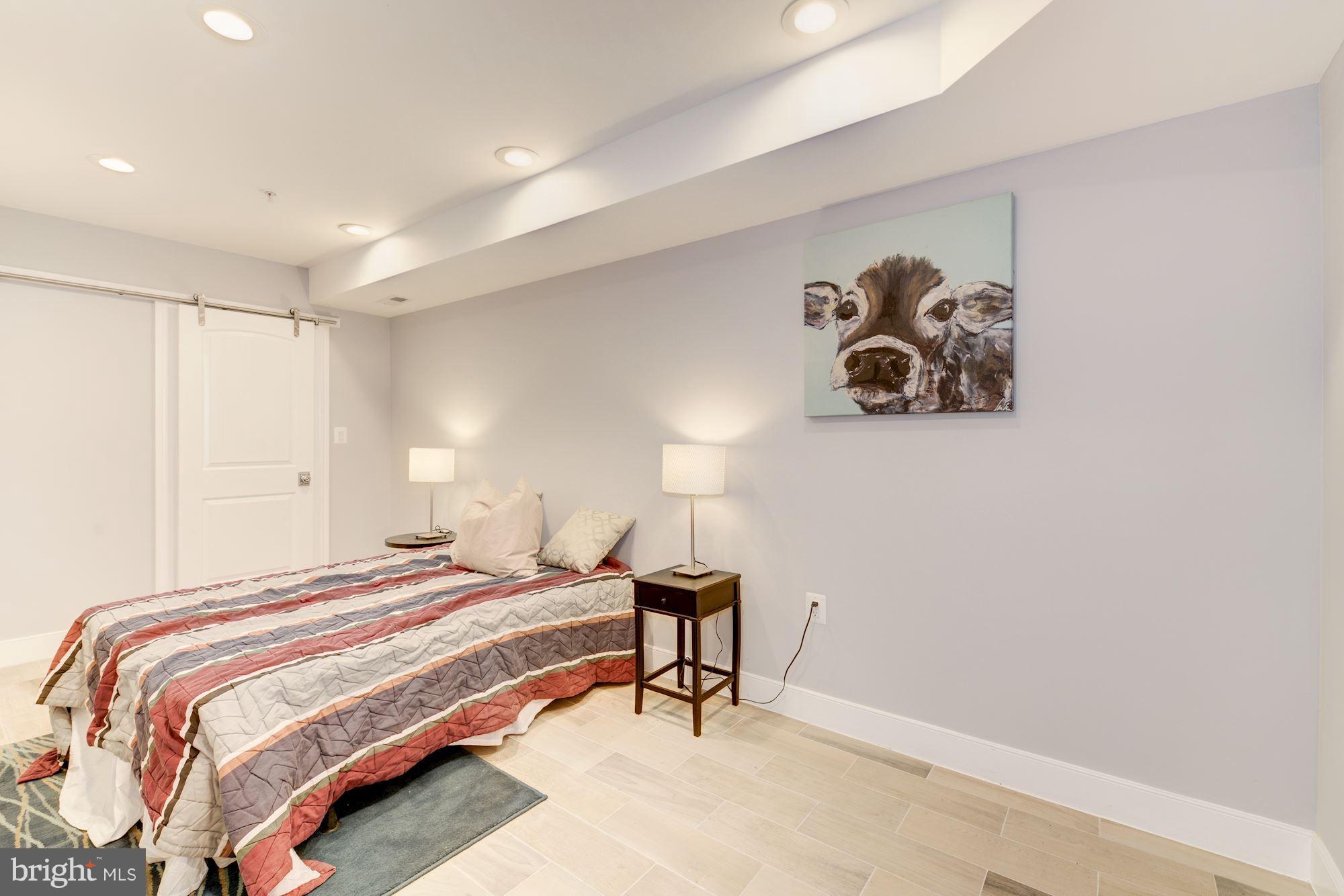 6 R Street Northwest, Unit 1 Washington, DC 20001 - Photo 20 of 27 Bedroom