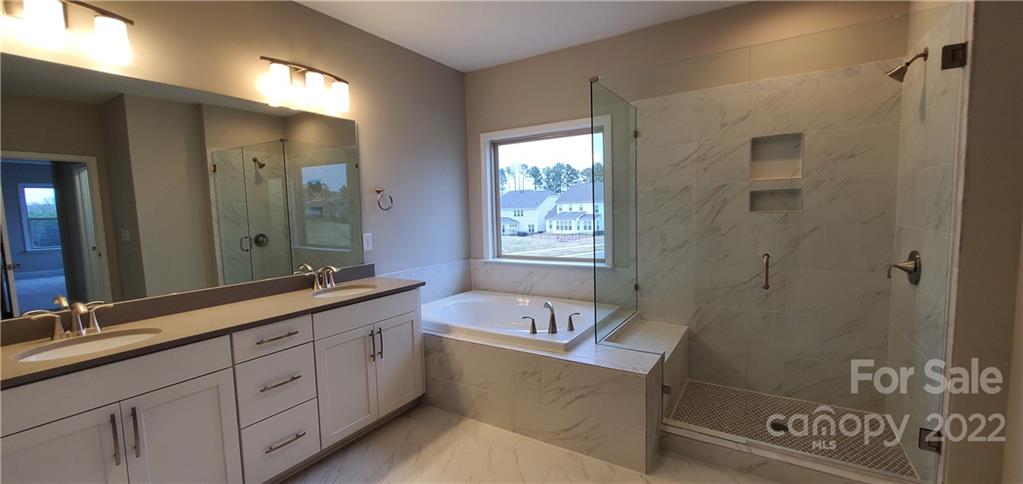 15205 Shallow Ridge Road Charlotte, NC 28278 - Photo 7 of 47 Gallery Image 7