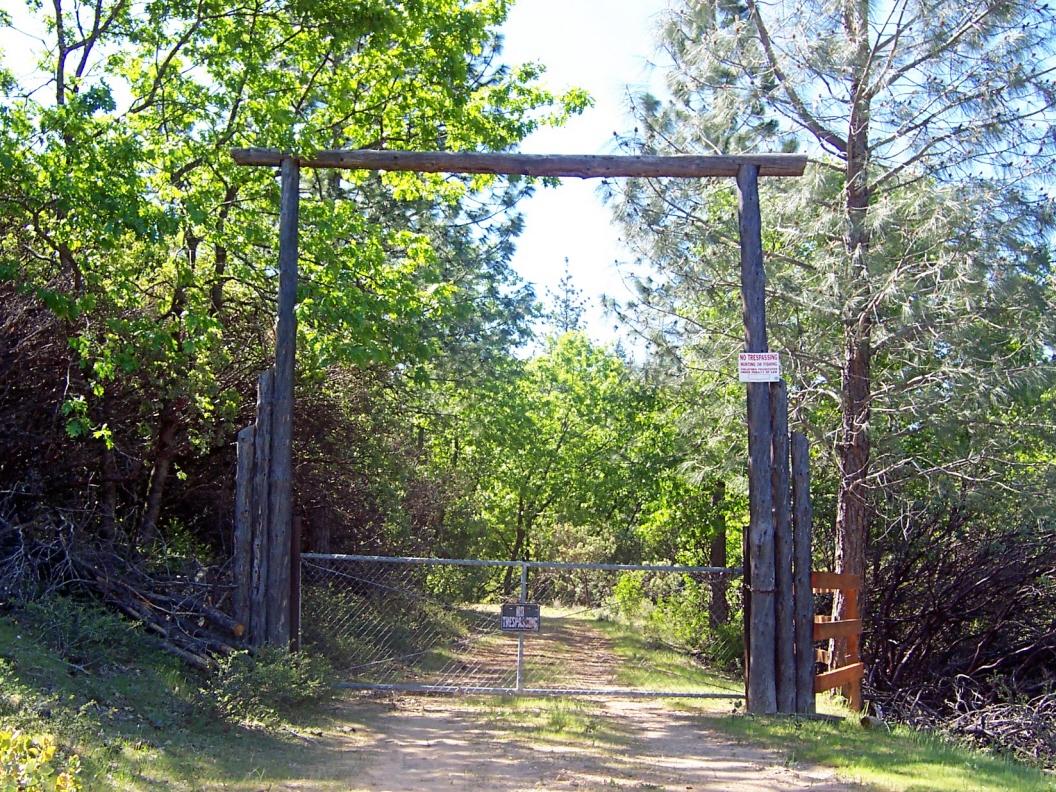 37-acres 37-acres Backbone Ridge Road Bella Vista, CA 96008 - Photo 1 of 9 Entrance to Property