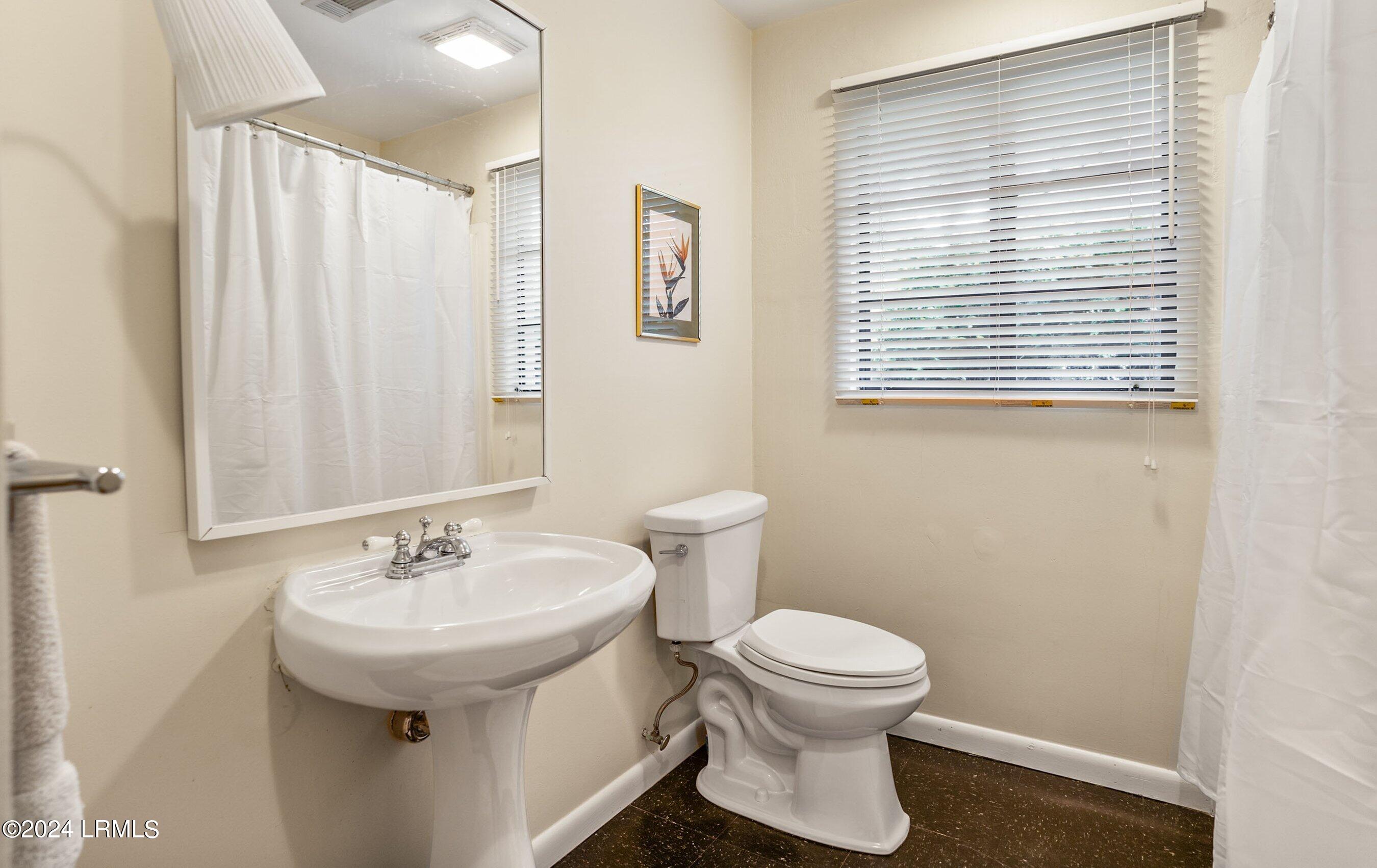 2800 Mossy Oaks Road Beaufort, SC 29902 - Photo 25 of 48 DSC02366-40-1.jpg-SMALL