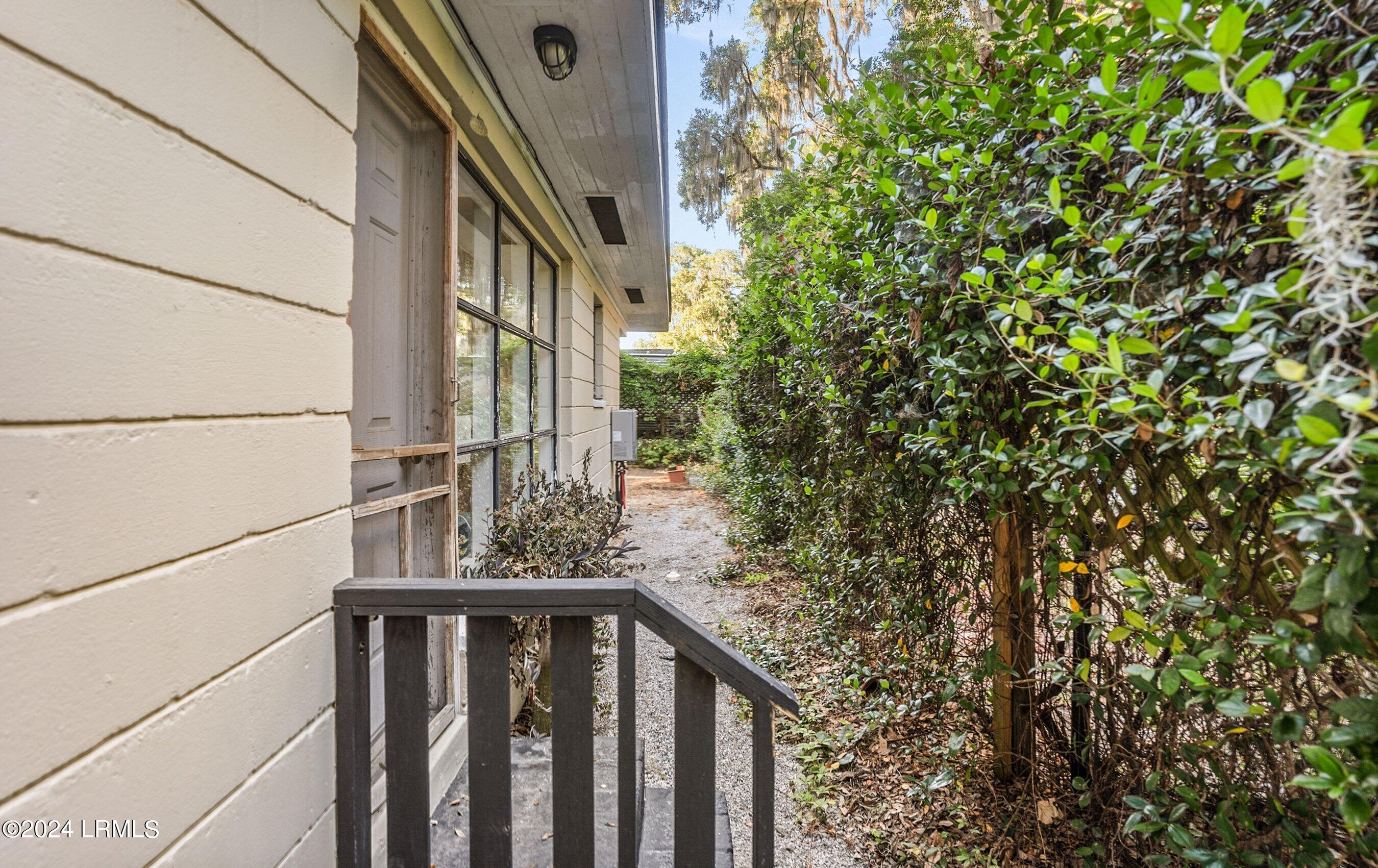 2800 Mossy Oaks Road Beaufort, SC 29902 - Photo 31 of 48 DSC02489-138-1.jpg-SMALL