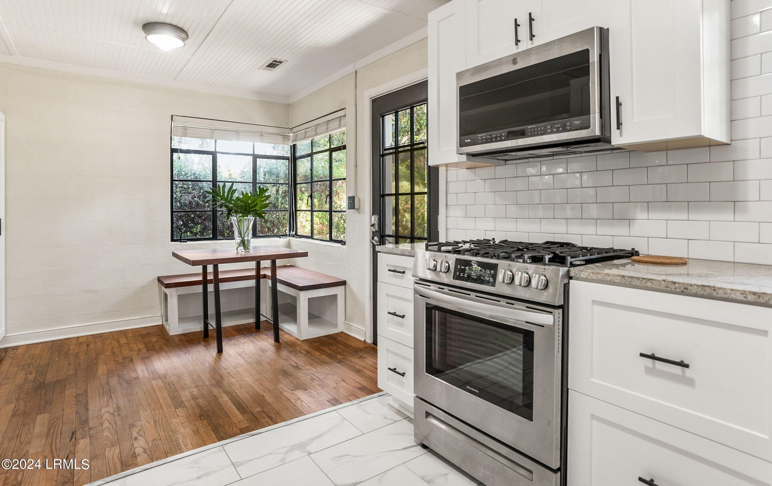 2800 Mossy Oaks Road Beaufort, SC 29902 - Photo 8 of 48 DSC02451-105-1.jpg-SMALL