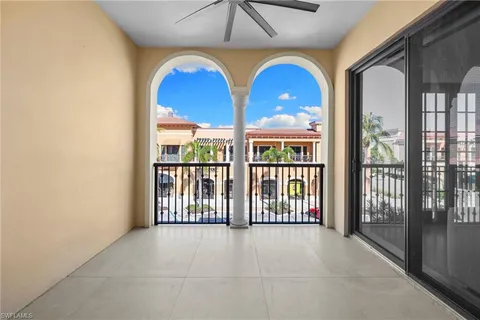 $599,000 | 23191 Fashion Drive, Unit 8106, Estero, FL 33928