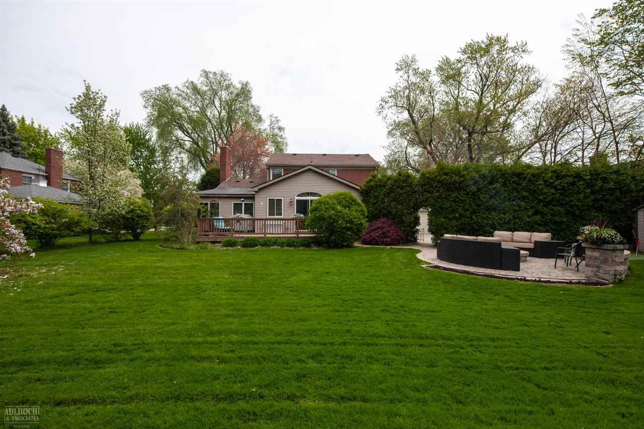 1059 Devonshire Road Grosse Pointe Park, MI 48230 - Photo 33 of 39