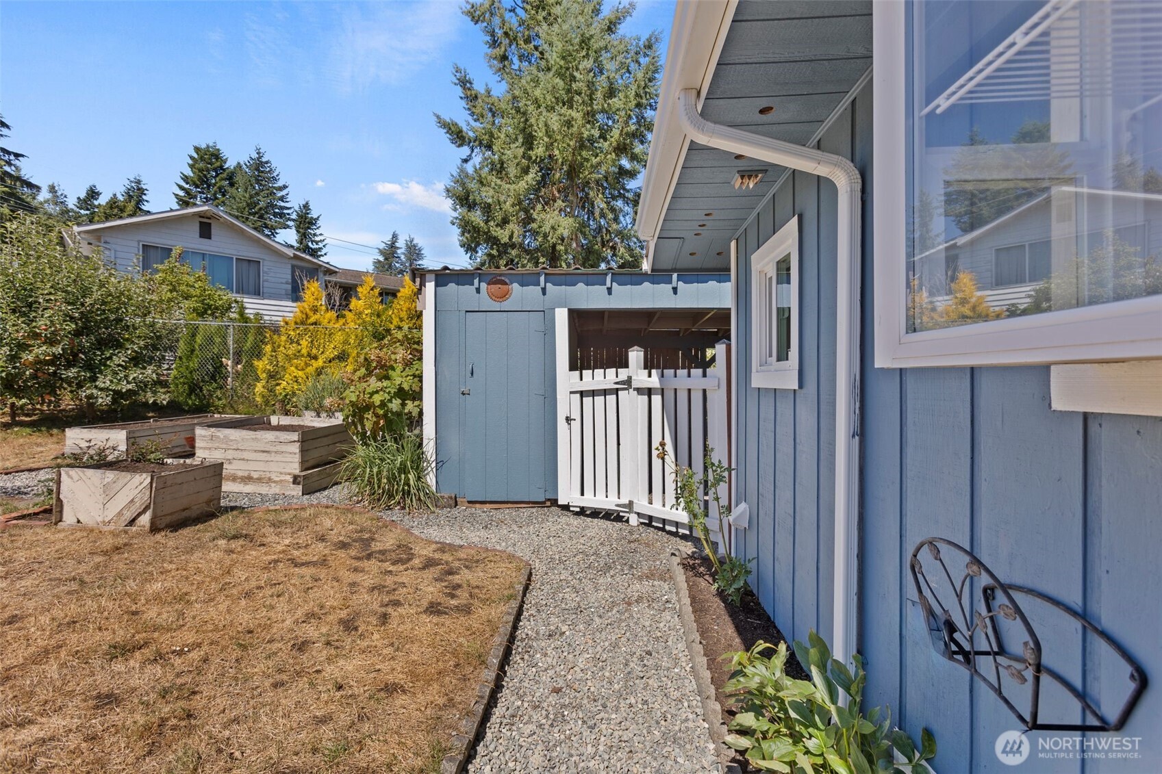 216 Bridgeway Everett, WA 98201 - Photo 36 of 40 swimming pool view with a outdoor space