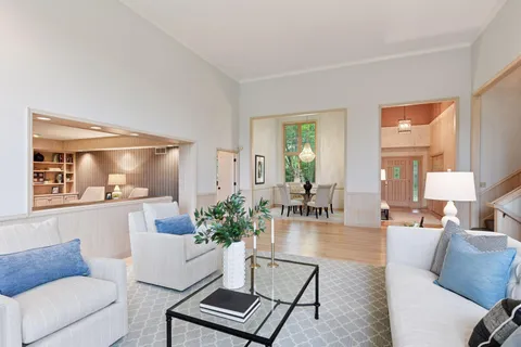 $1,775,000 | 461 Peavey Lane, Wayzata, MN 55391