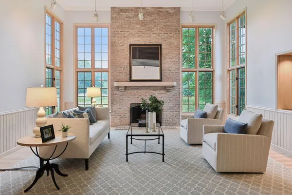 $1,695,000 | 461 Peavey Lane, Wayzata, MN 55391