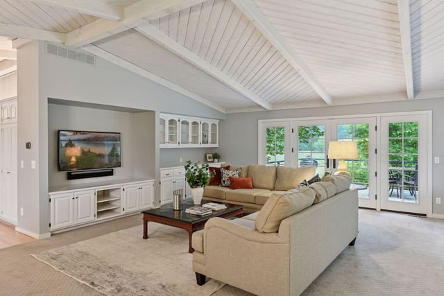 $1,775,000 | 461 Peavey Lane, Wayzata, MN 55391