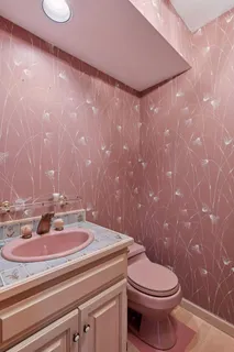 $1,775,000 | 461 Peavey Lane, Wayzata, MN 55391