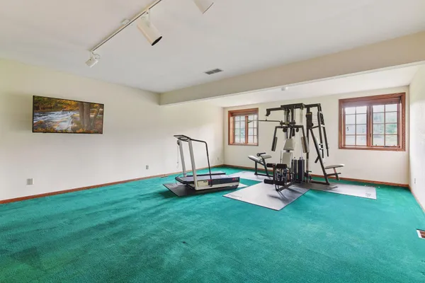 $1,695,000 | 461 Peavey Lane, Wayzata, MN 55391