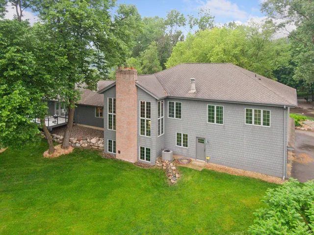 $1,775,000 | 461 Peavey Lane, Wayzata, MN 55391