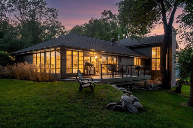 $1,775,000 | 461 Peavey Lane, Wayzata, MN 55391