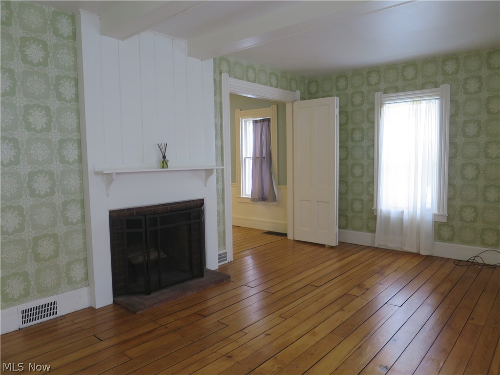 4143 Bluestone Road Cleveland, OH 44121 - Photo 6 of 34