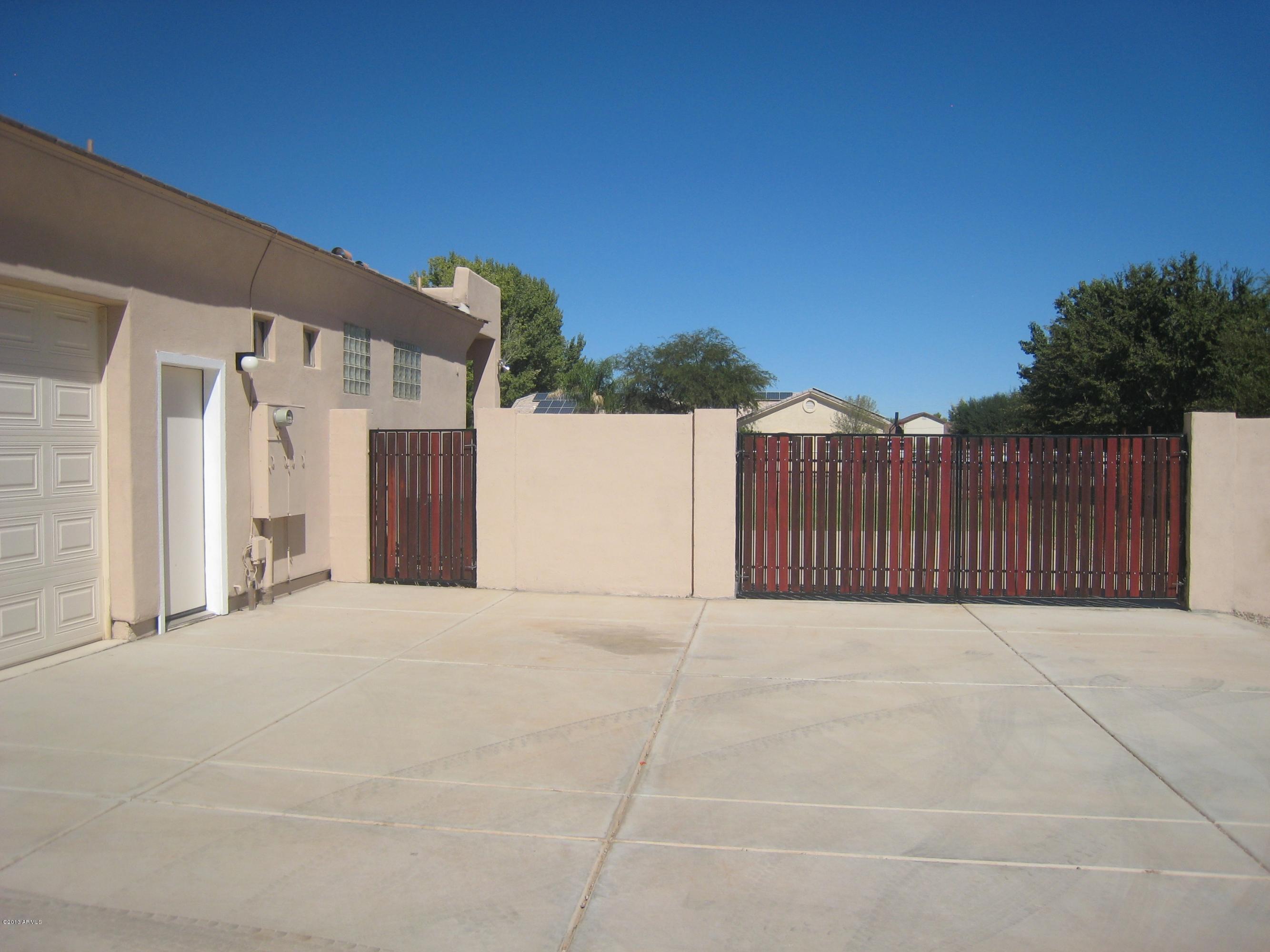 16230 East Julius Road Gilbert, AZ 85298 - Photo 26 of 32 IMG_4923