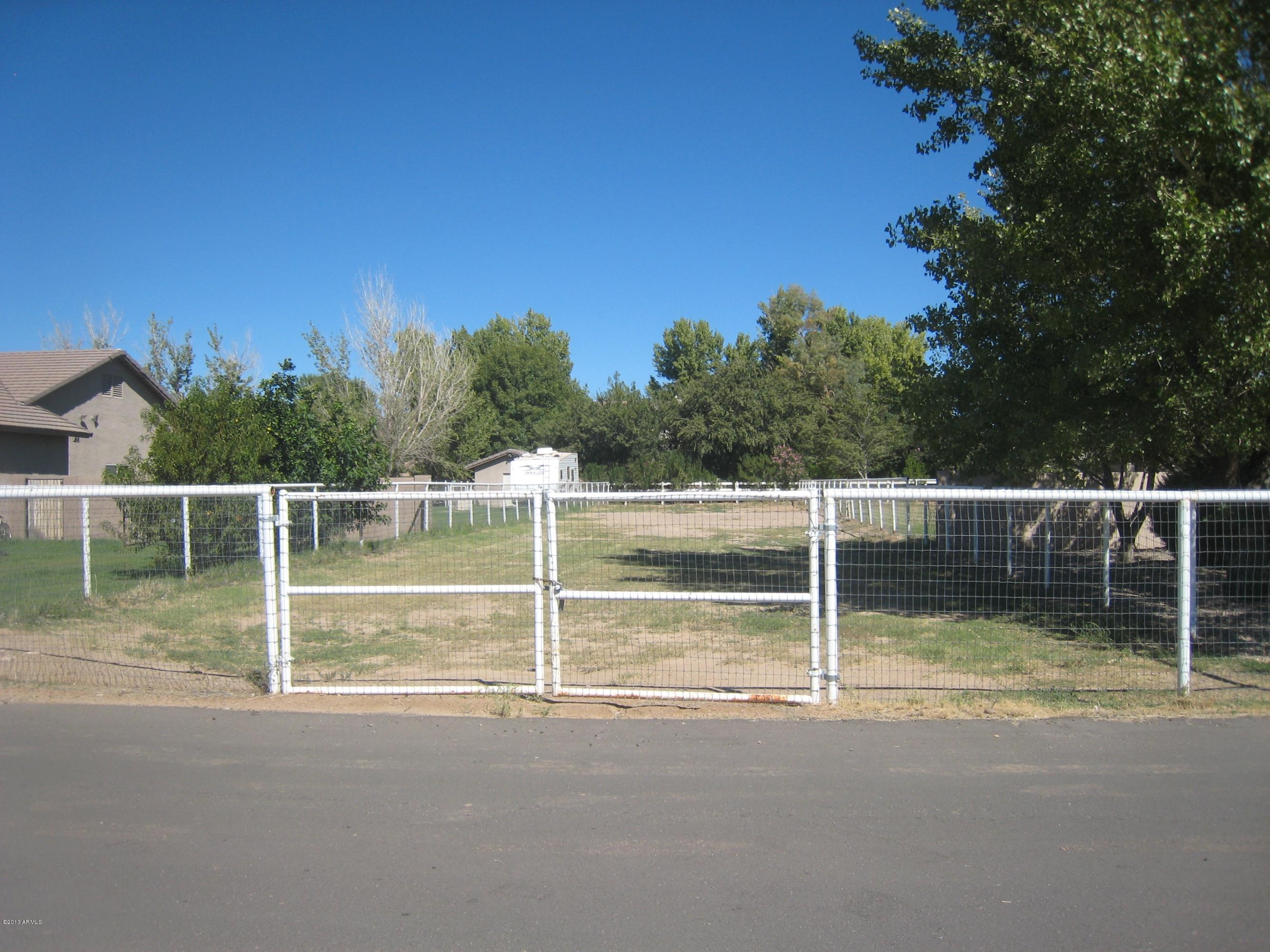 16230 East Julius Road Gilbert, AZ 85298 - Photo 32 of 32 IMG_4880