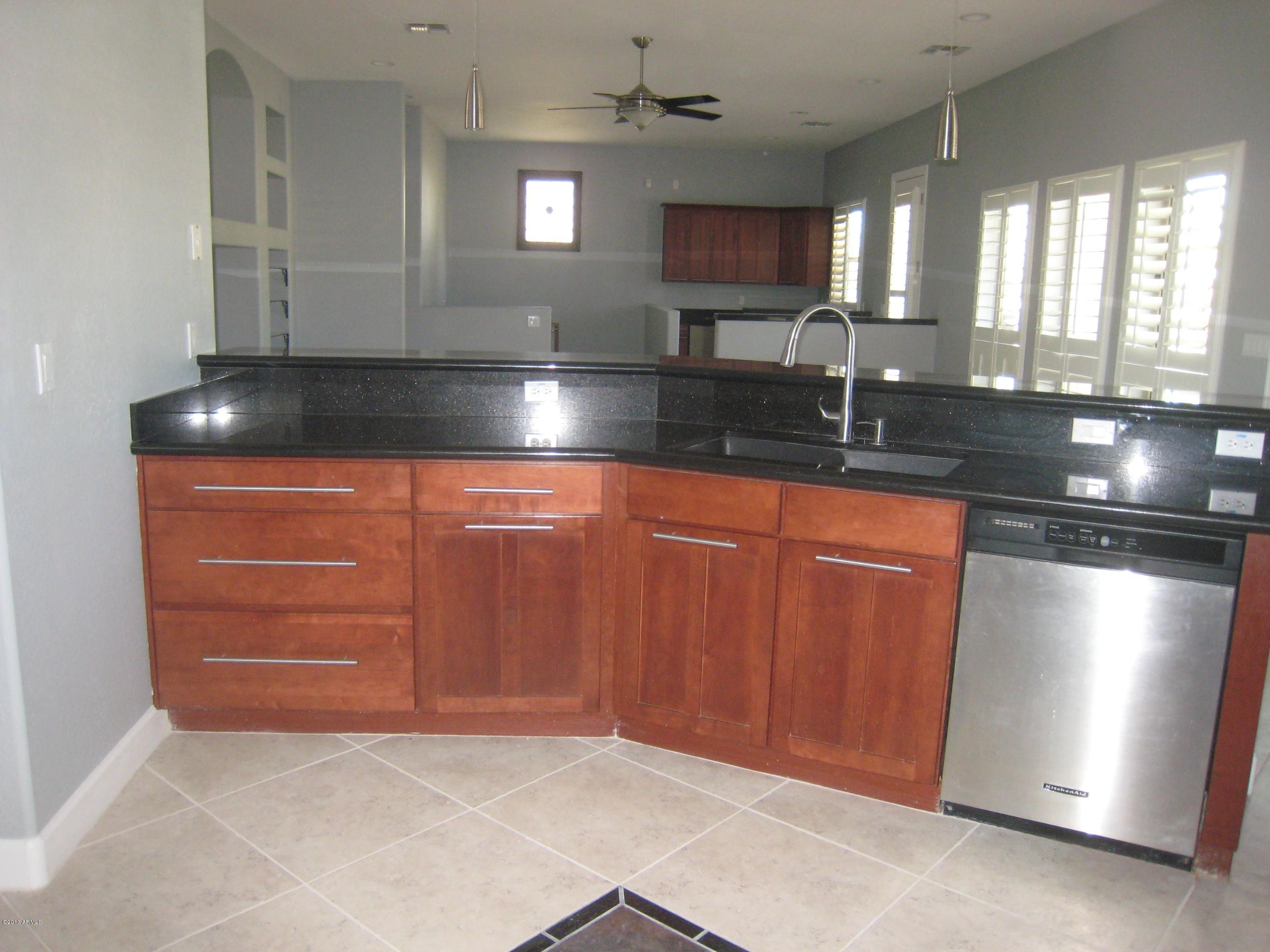 16230 East Julius Road Gilbert, AZ 85298 - Photo 9 of 32 IMG_4895