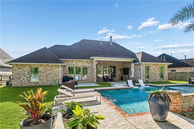 1553 Rue De Fontaine Covington, LA 70433 - Photo 3 of 28