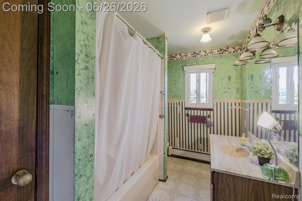9635 Ortonville Road Clarkston, MI 48348 - Photo 12 of 28
