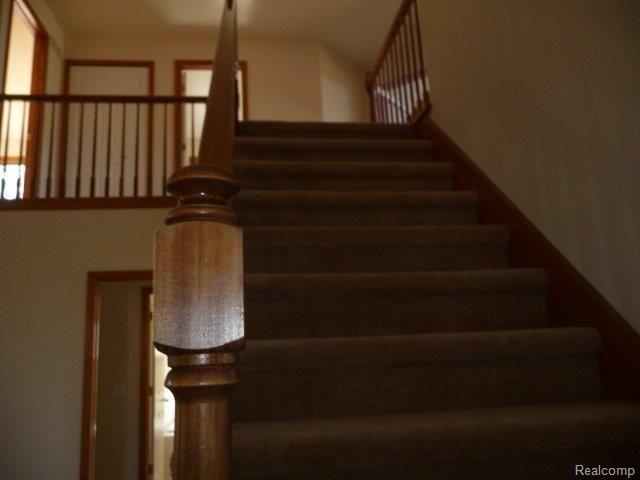 1094 River Mist Drive Rochester, MI 48307 - Photo 14 of 23 15