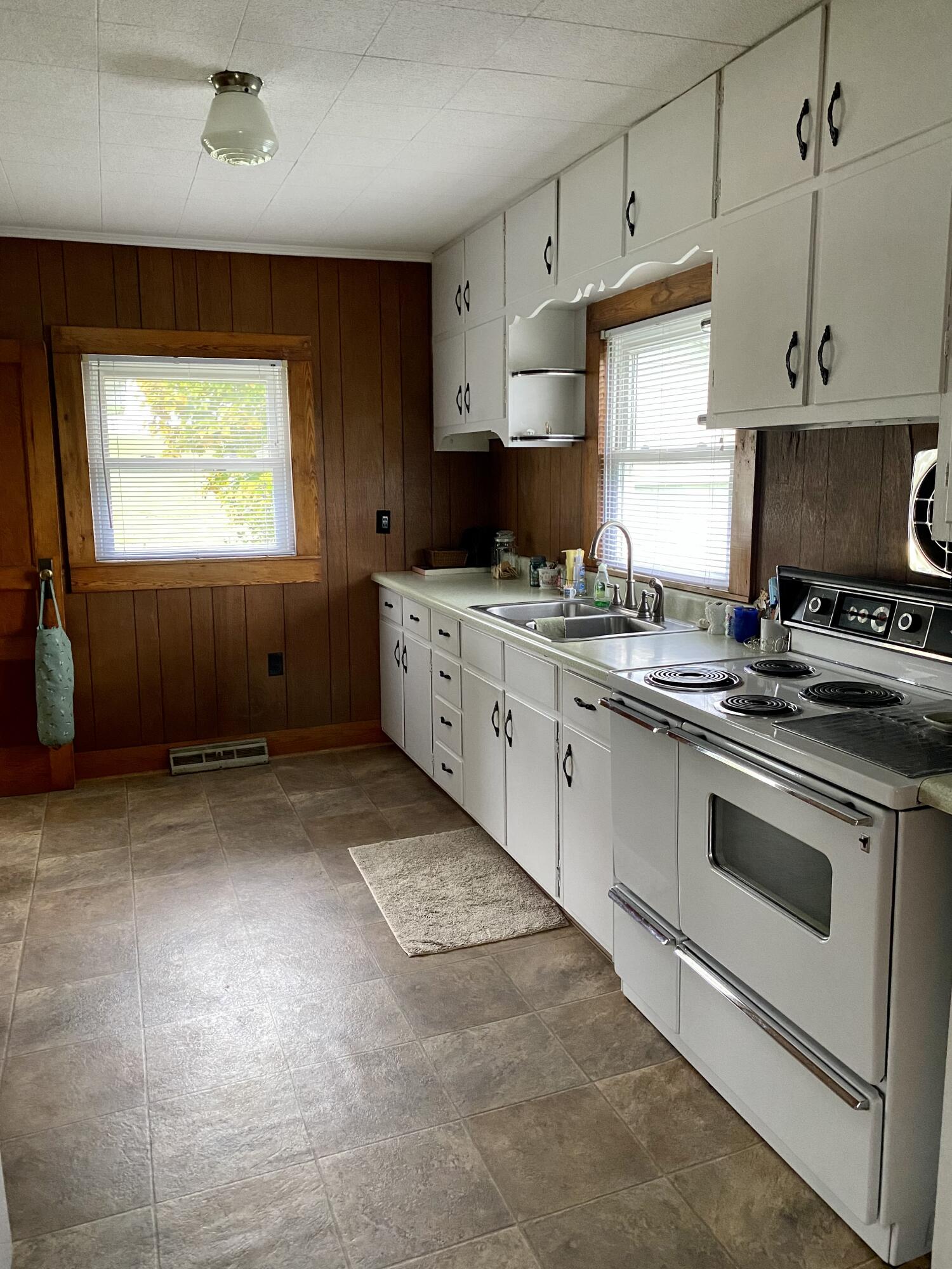 115 Riley Street Stamping Ground, KY 40379 - Photo 21 of 37 994C3826-D6AA-4277-A3E4-4FE833771B01