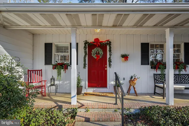 $483,000 | 24899 Woods Drive, Denton, MD 21629