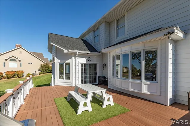 $1,085,000 | 50 Crocknaraw Lane, Weldon Spring, MO 63304