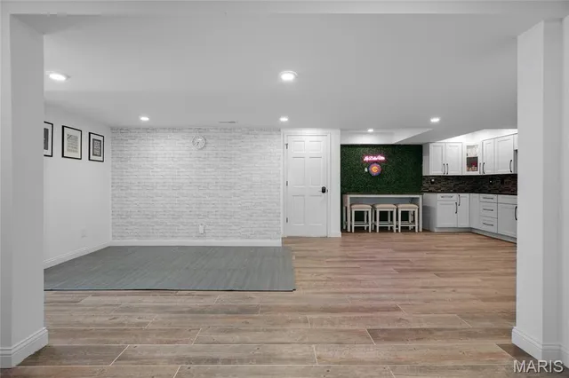 $1,085,000 | 50 Crocknaraw Lane, Weldon Spring, MO 63304