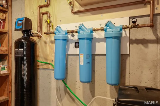 $1,085,000 | 50 Crocknaraw Lane, Weldon Spring, MO 63304