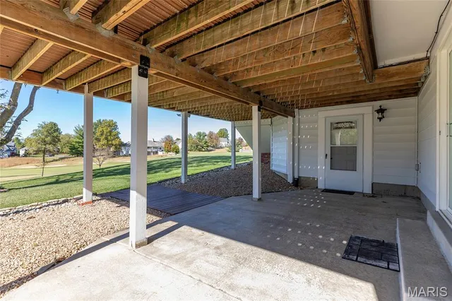 $1,085,000 | 50 Crocknaraw Lane, Weldon Spring, MO 63304