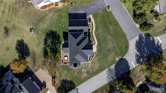 $1,085,000 | 50 Crocknaraw Lane, Weldon Spring, MO 63304