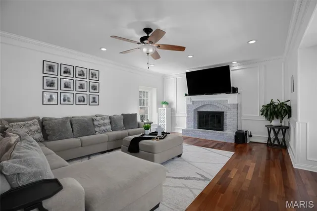 $1,085,000 | 50 Crocknaraw Lane, Weldon Spring, MO 63304