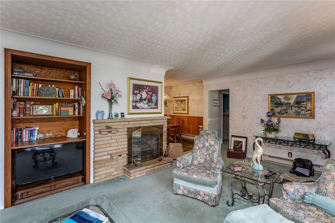 899 Old Springfield Road Vandalia, OH 45377 - Photo 7 of 40 Gallery Image 7