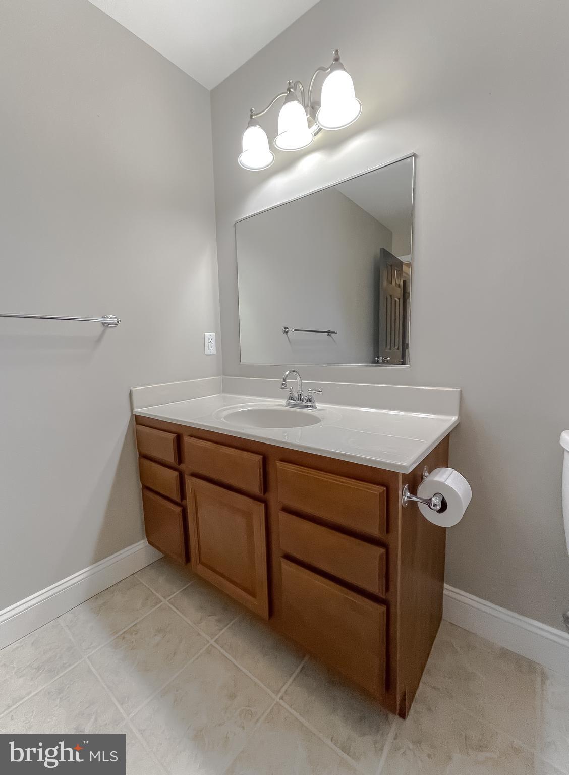 22030 Cartwright Road Leonardtown, MD 20650 - Photo 49 of 82 Upstairs bathroom #3