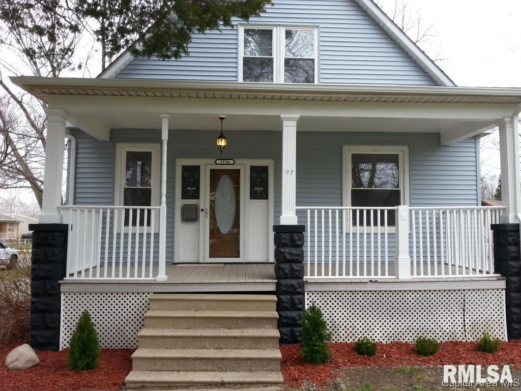 1216 Milton Springfield, IL 62702 - Photo 1 of 13