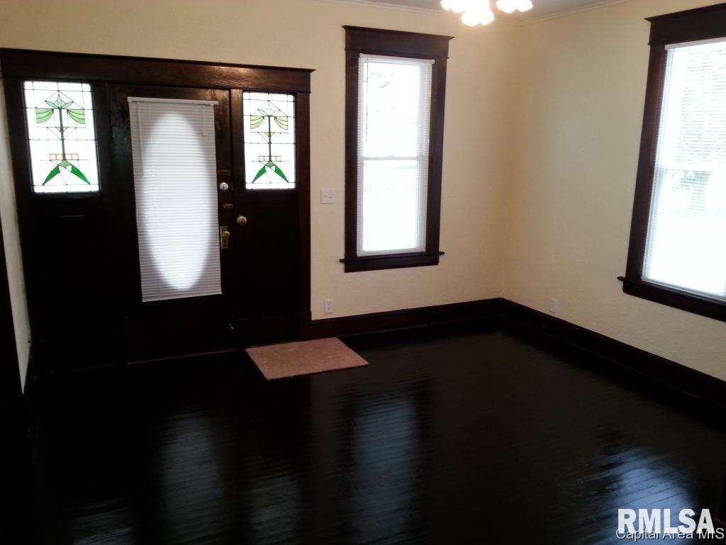 1216 Milton Springfield, IL 62702 - Photo 3 of 13