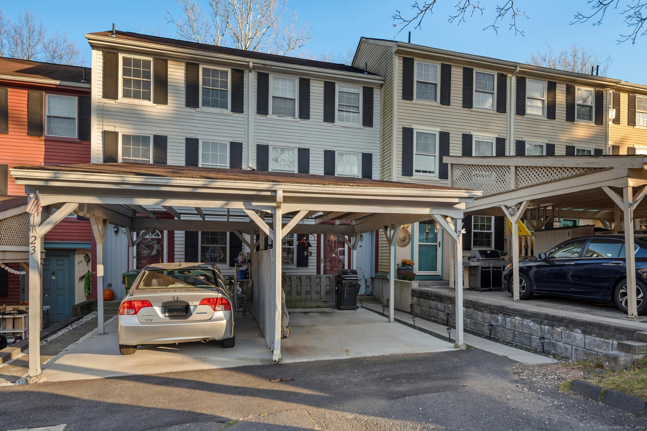 21 Rising Trail Court, Unit 21 Middletown, CT 06457 - Photo 1 of 1 Gallery Image 1