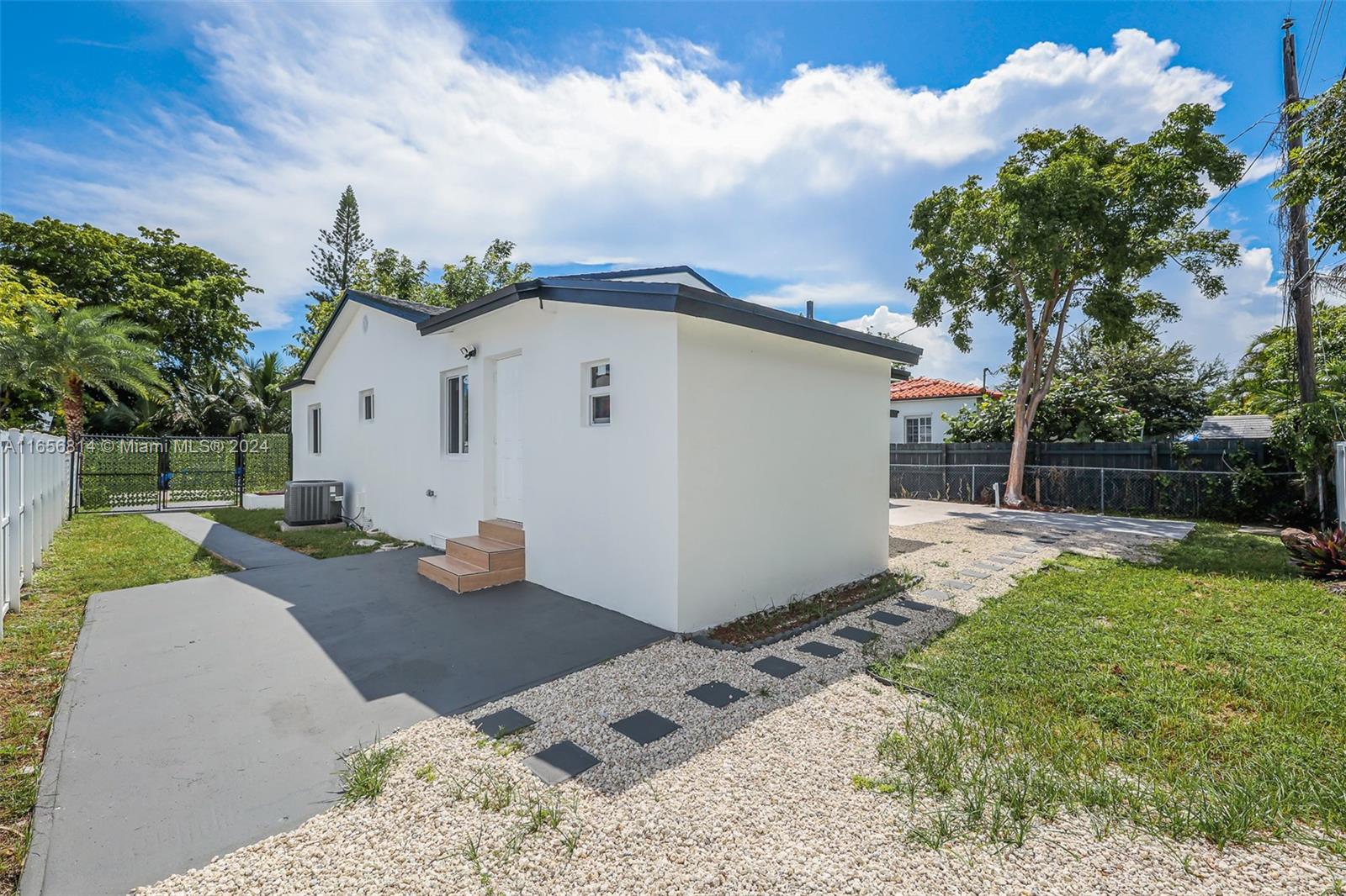 2141 Southwest 16th Street Miami, FL 33145 - Photo 44 of 56