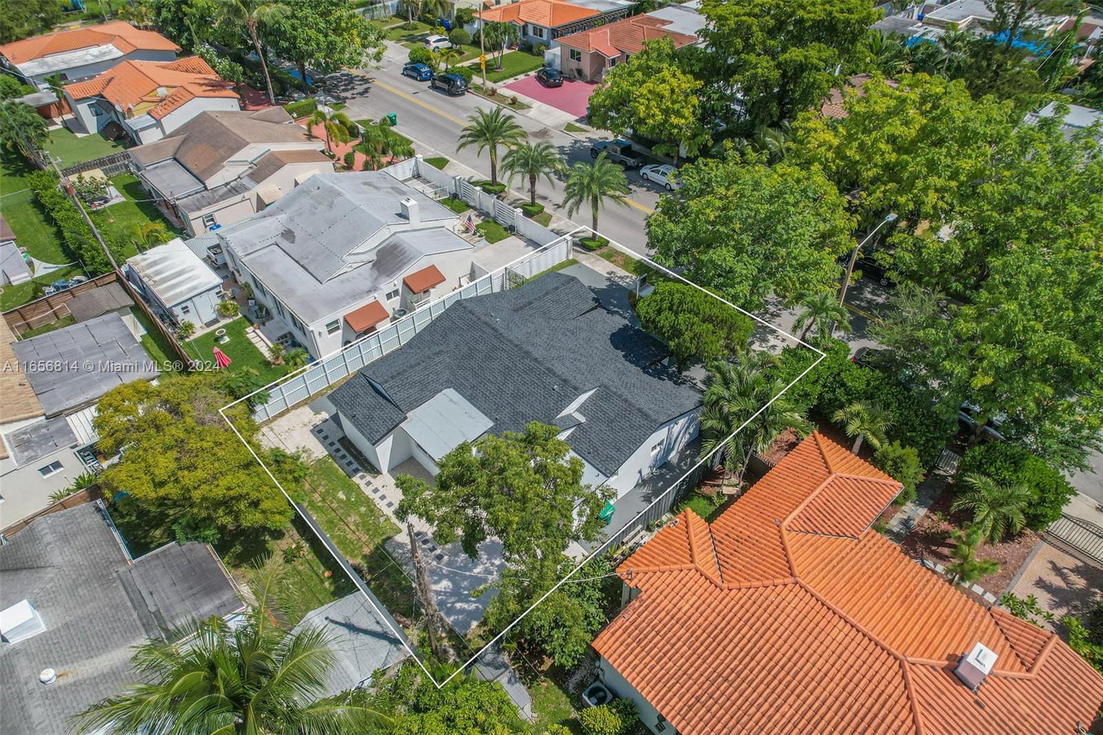 2141 Southwest 16th Street Miami, FL 33145 - Photo 55 of 56