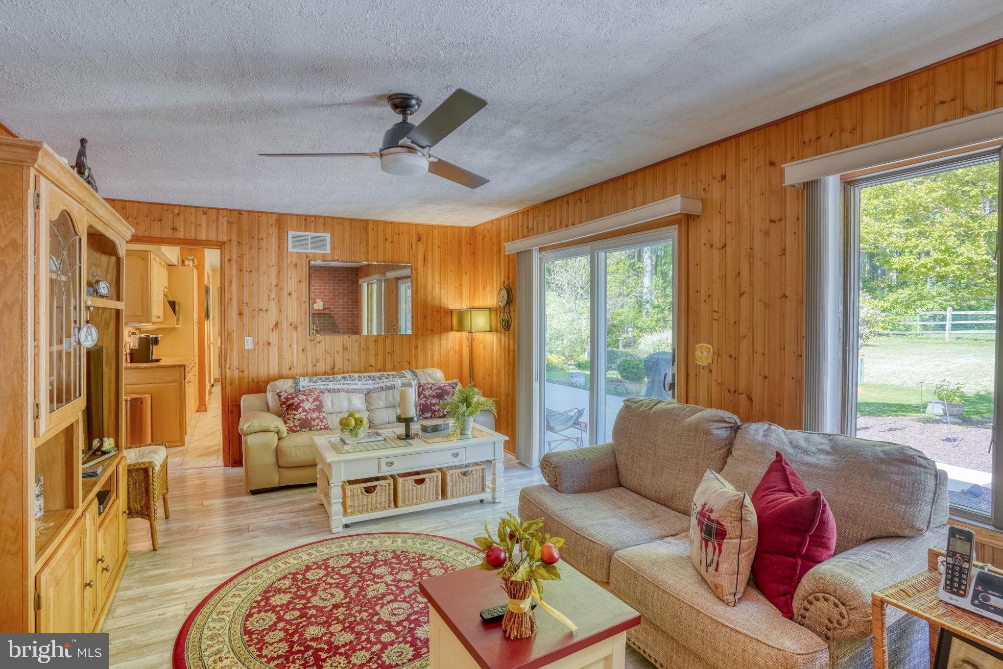 112 Tall Pines Road Newark, DE 19713 - Photo 39 of 62 a living room with furniture and a large window