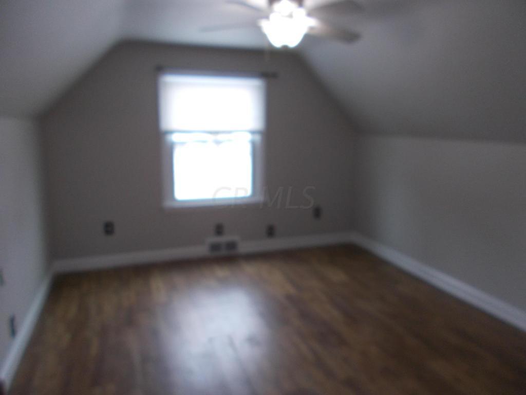 246 North Quentin Road Newark, OH 43055 - Photo 8 of 19 Gallery Image 8