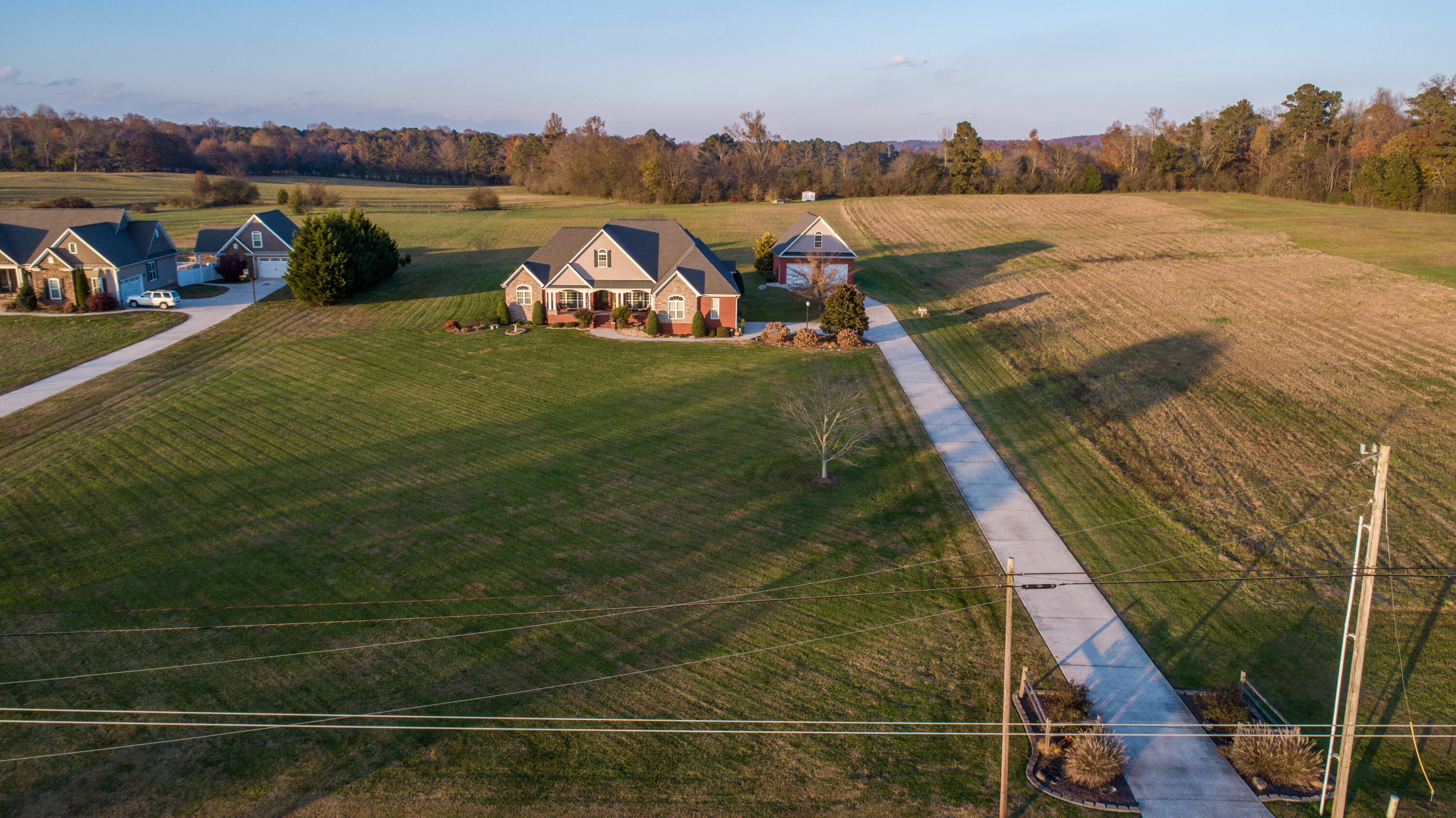 268 Peavine Road Ringgold, GA 30736 - Photo 4 of 67 Front 2