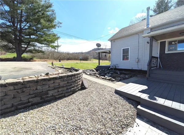 $161,900 | 2035 East Valley Road, Smethport, PA 16749