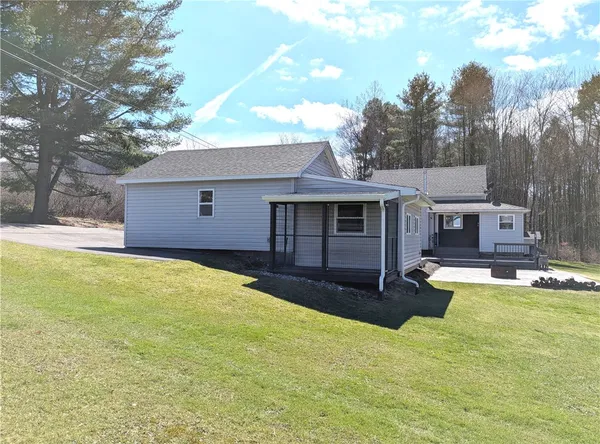 $161,900 | 2035 East Valley Road, Smethport, PA 16749