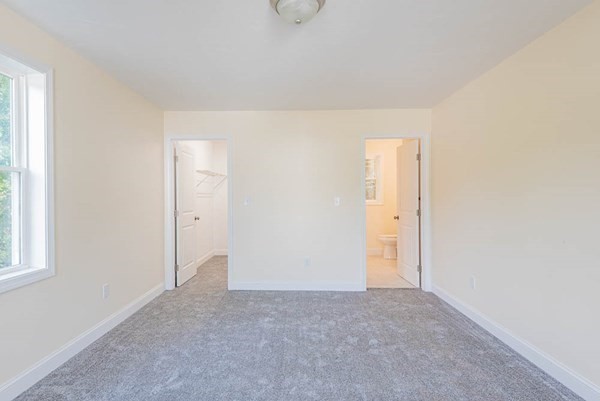 15 Pequot Road Weymouth, MA 02191 - Photo 12 of 27 Gallery Image 12