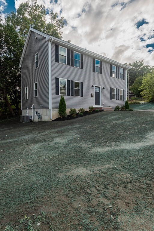 15 Pequot Road Weymouth, MA 02191 - Photo 2 of 27 Gallery Image 2