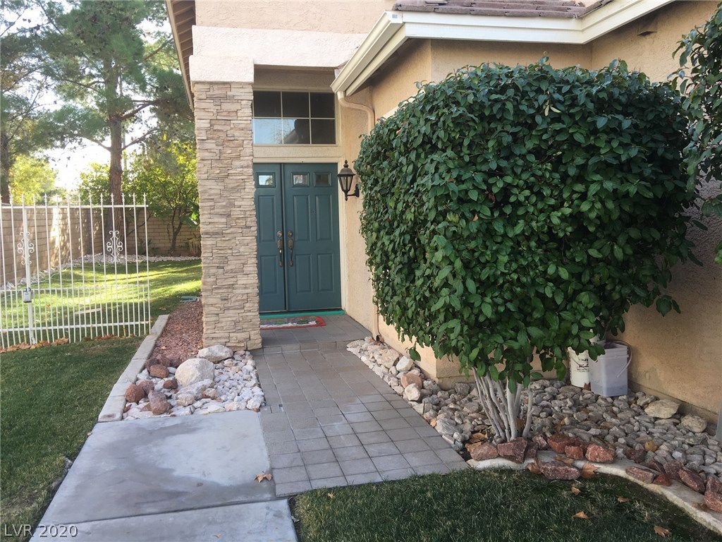 8327 San Ramon Drive Las Vegas, NV 89147 - Photo 2 of 46