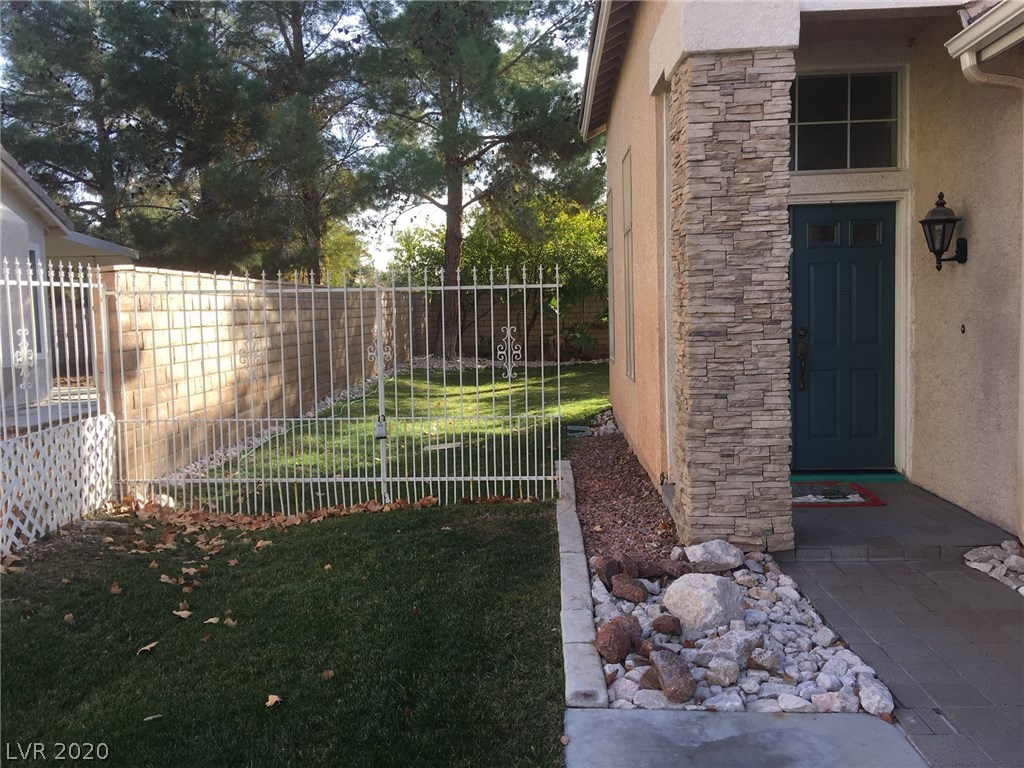 8327 San Ramon Drive Las Vegas, NV 89147 - Photo 3 of 46