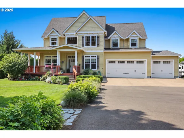 $1,500,000 | 2011 River Loop 1, Eugene, OR 97404