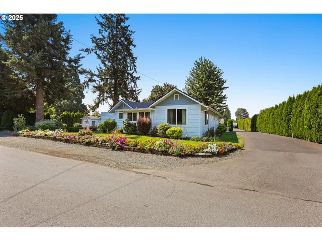 $1,500,000 | 2011 River Loop 1, Eugene, OR 97404