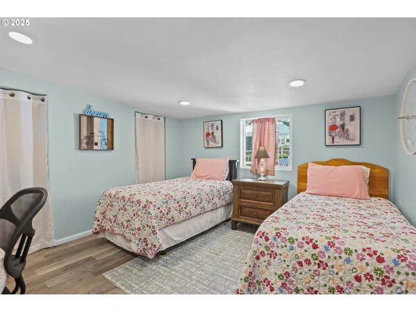 $1,500,000 | 2011 River Loop 1, Eugene, OR 97404